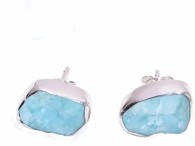Willkommen bei CrystalScents: Entdecke magischen Edelsteinschmuck für Herz und Seele