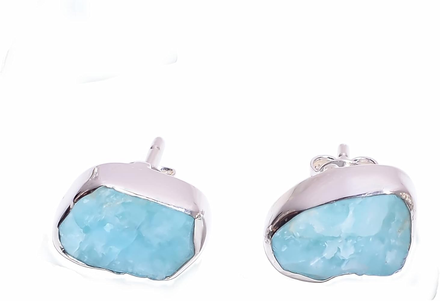 Willkommen bei CrystalScents: Entdecke magischen Edelsteinschmuck für Herz und Seele