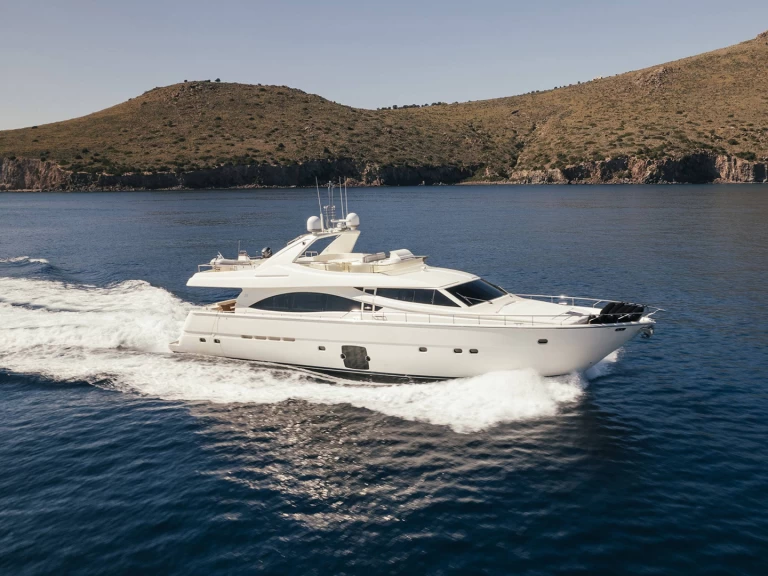 Ihr Traumurlaub beginnt hier: Boot Mieten Griechenland und Yacht mieten Griechenland für die perfekte Auszeit