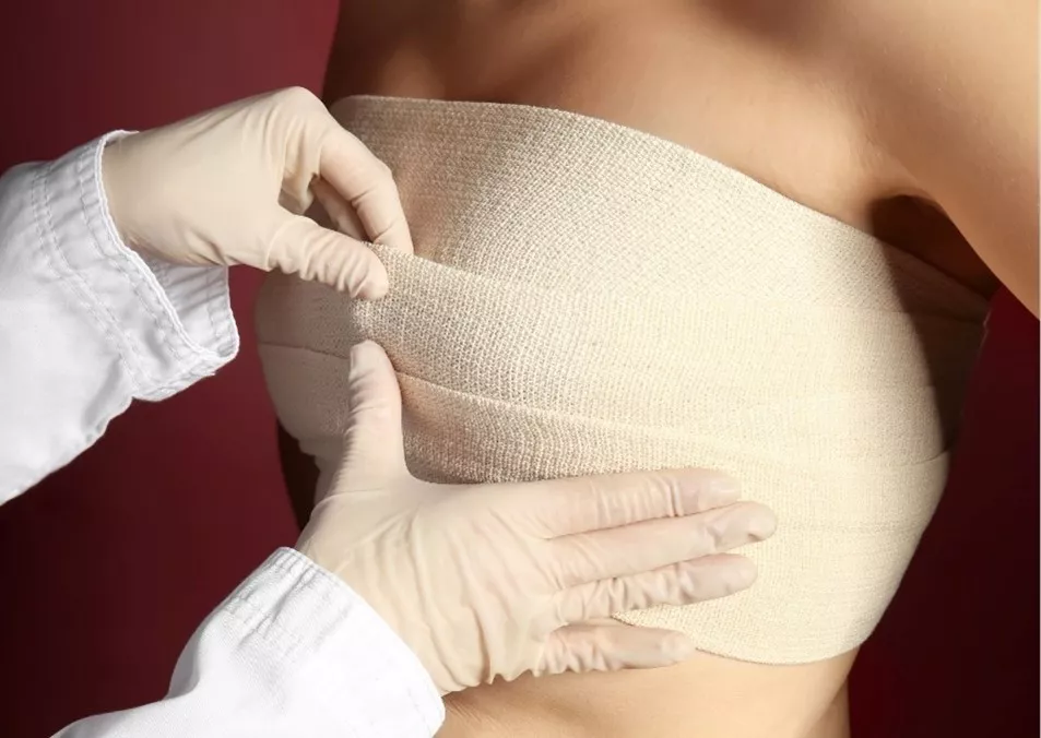 Brustvergrößerung mit Straffung: Eine ästhetische Lösung für viele Frauen